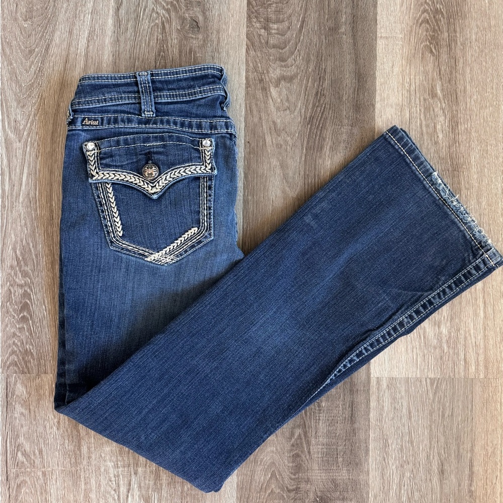 Ariat Women’s Dark Indigo Bootcut Jeans with Embroidered Pockets